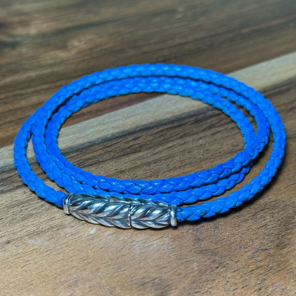 David Yurman Chevron triple wrap,  Blue Leather Bracelet 7.5 inches